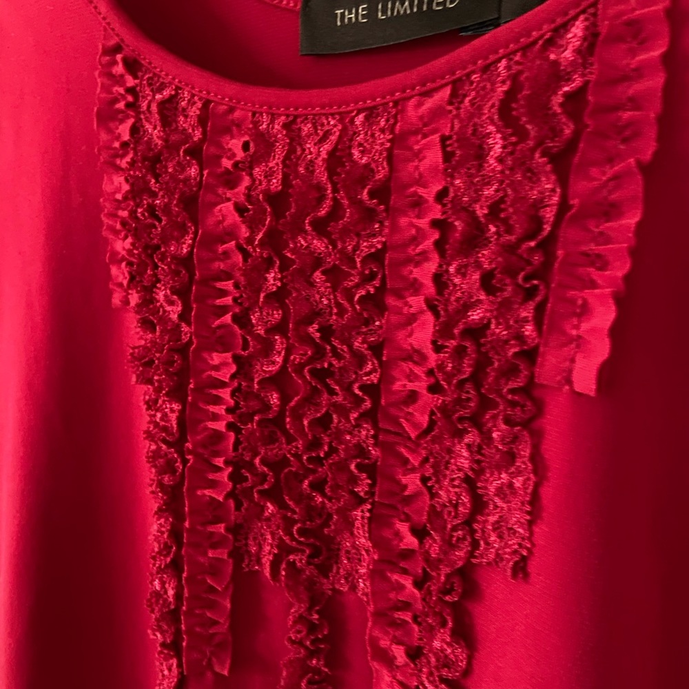 The Limited Red Ruffled Tanktop - Picture 2 of 6